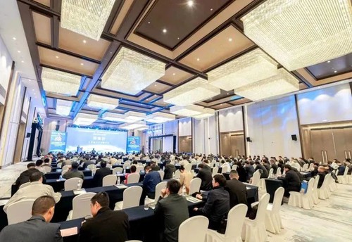 Stainless Steel Meeting Stainless Steel Meeting