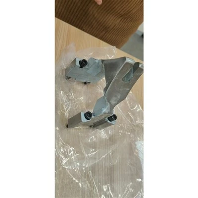 Peça de nas personalitzada / Punta de guia per a laminador